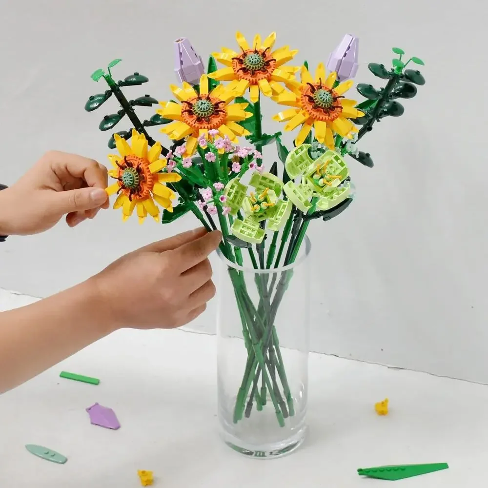 GEVINST PANLOS BRICK 655007 Sunflower Bouquet Building Block Set 975 PCS New Sea